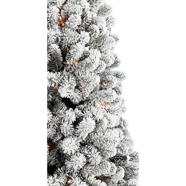 Fraser Hill Farm 6.5Ft. Flocked Pine Christmas Tree，Clear LED