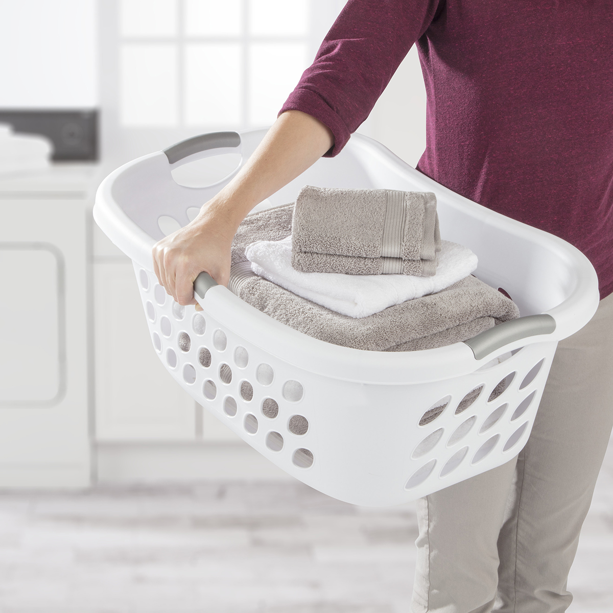 Sterilite Ultra HipHold Laundry Basket