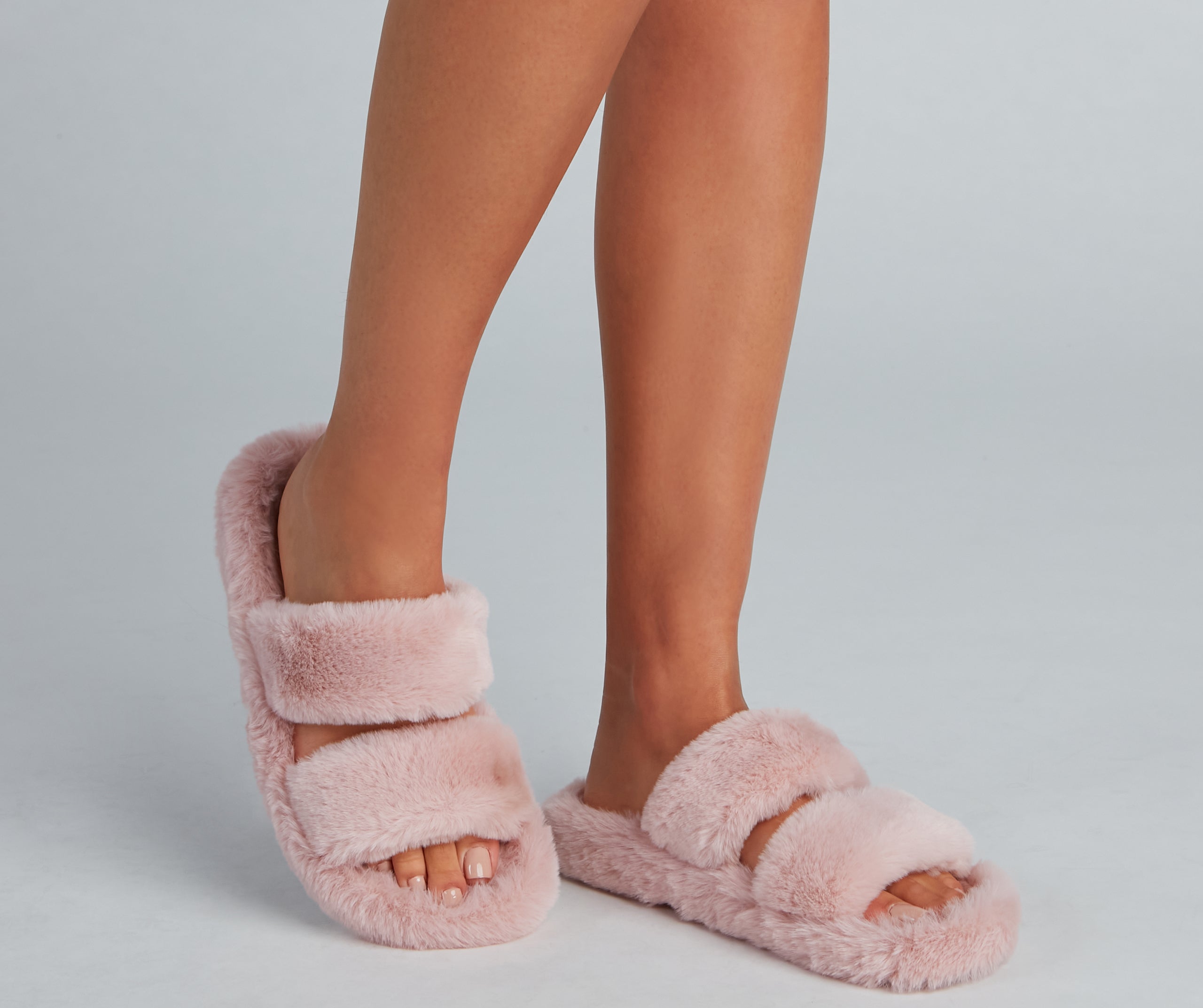 Cozy Does It Faux Fur Slippers