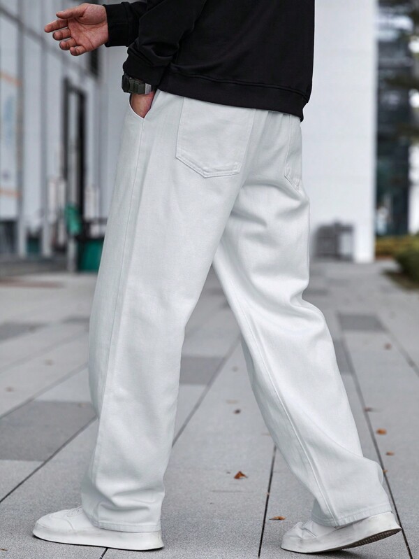 Hypemode Men Cotton Slant Pocket Straight Leg Jeans