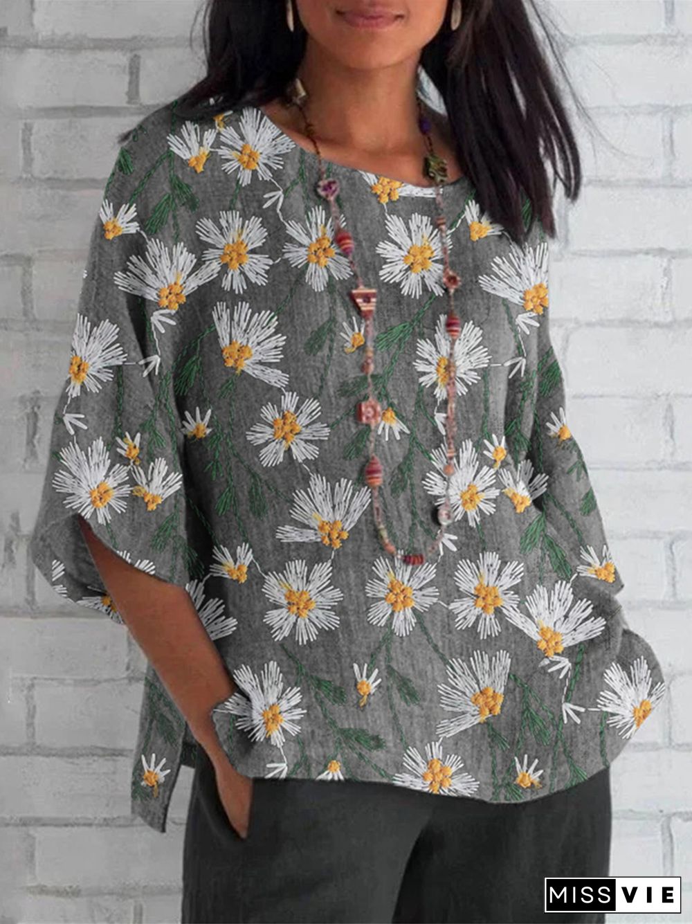 Vintage Daisy Embroidered Printed Linen T-Shirt