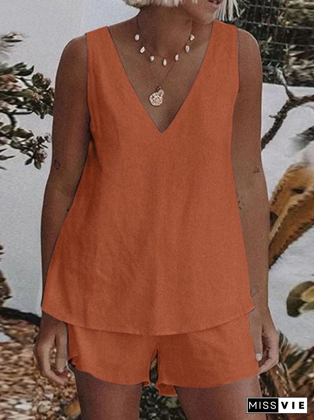 Women's Sleeveless V-neck Solid Color Top & Shorts Set