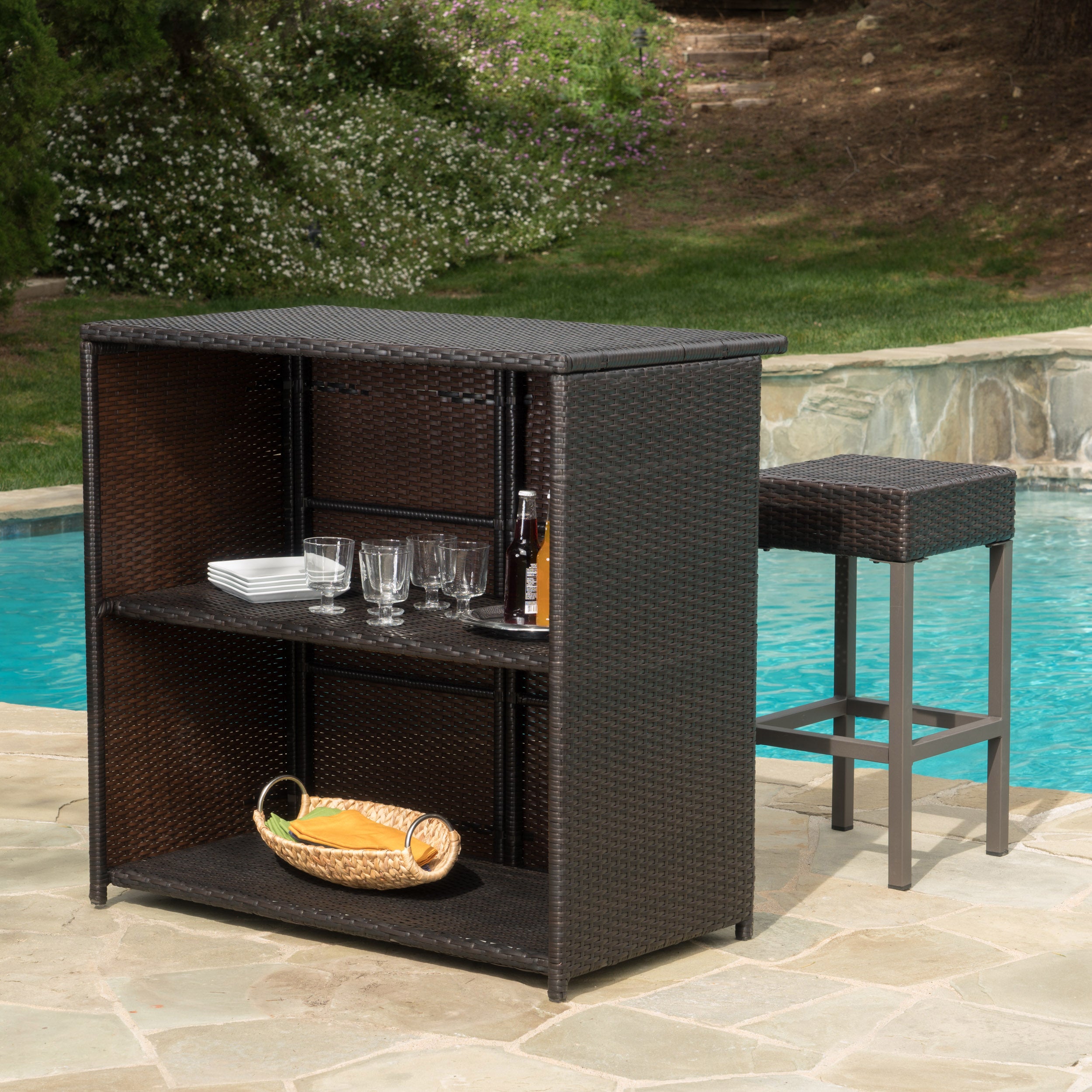 Oneida Outdoor Multibrown Wicker Bar Island Set