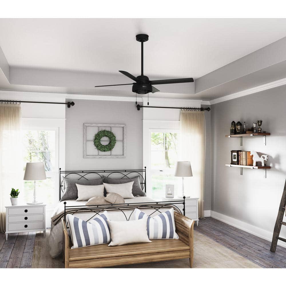 Hunter Spring Valley 52 in IndoorOutdoor Matte Black Ceiling Fan with Light