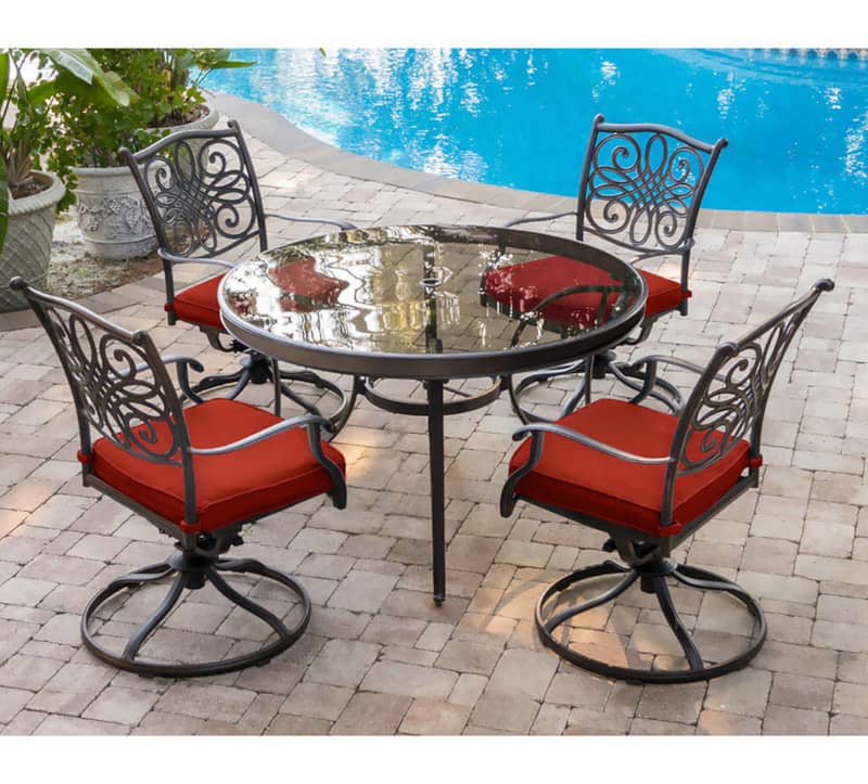 Hanover Traditions 5-Piece Outdoor Dining Set In Red/Bronze With 4 Swivel Rockers， 48 Glass-Top Table