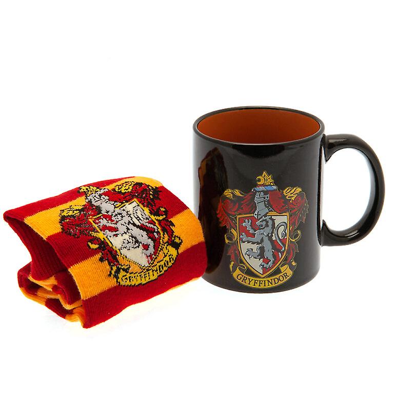 Harry Potter Gryffindor Crest Mug and Sock Set