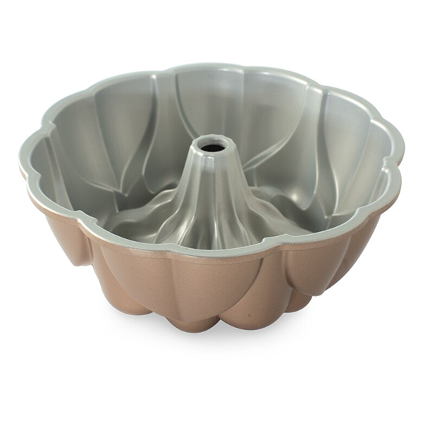 Nordic Ware Magnolia Bundt Pan