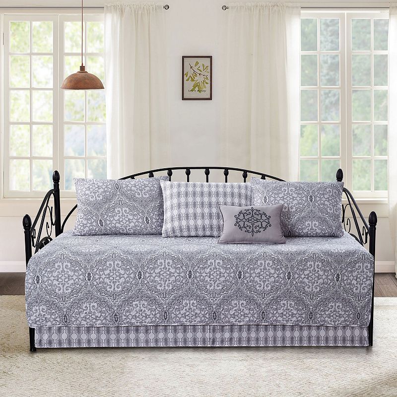 Serenta Melody 6-Piece Quilted Daybed Set