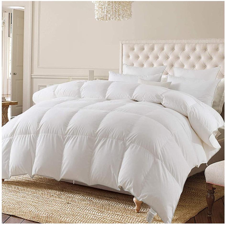 KASENTEX Luxurious White Down Comforter All Seasons Solid White Duvet Insert Brushed Poly-Cotton Shell Down Proof Cozy Soft with Tabs， White， Twin Size