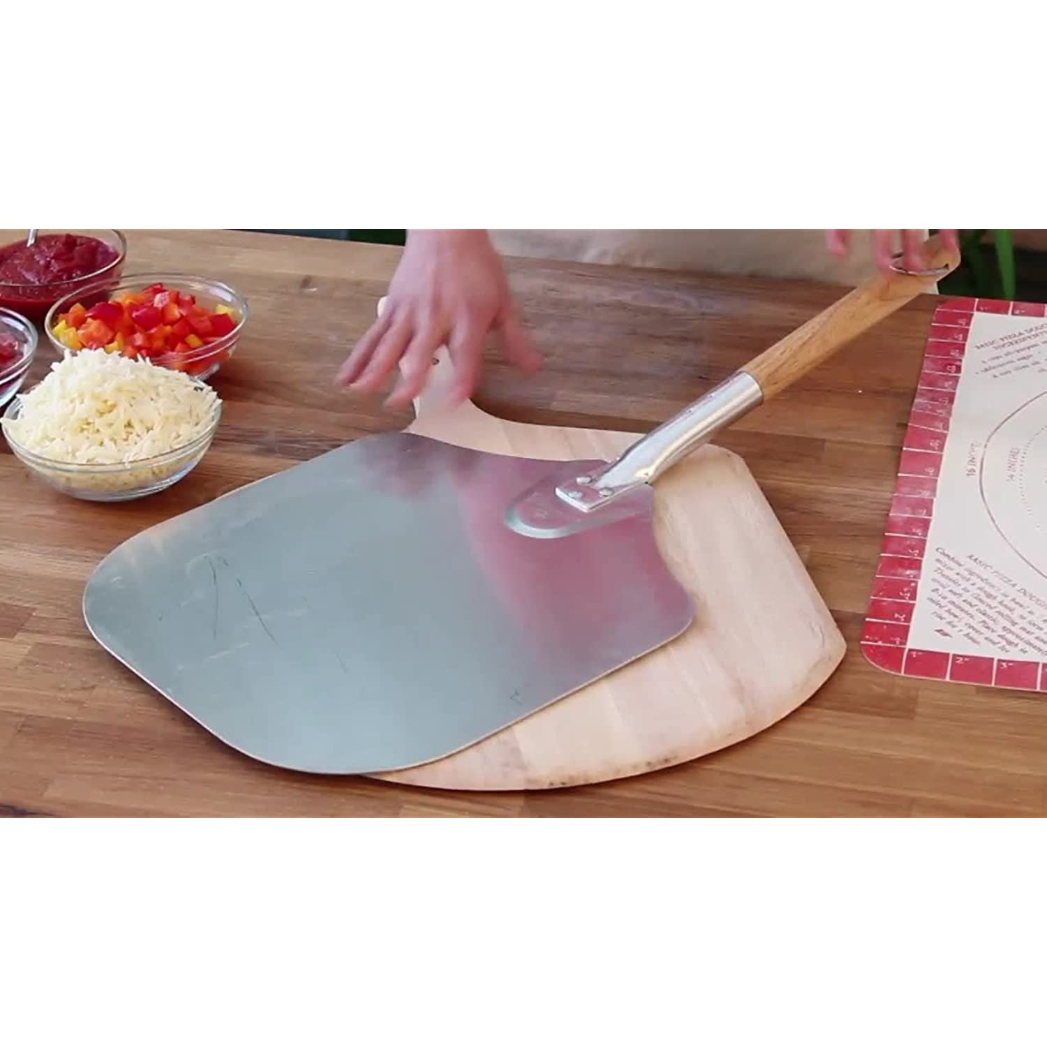 4439 Kitchen Supply 16-Inch X 18-Inch Aluminum Pizza Peel With Wood Handle