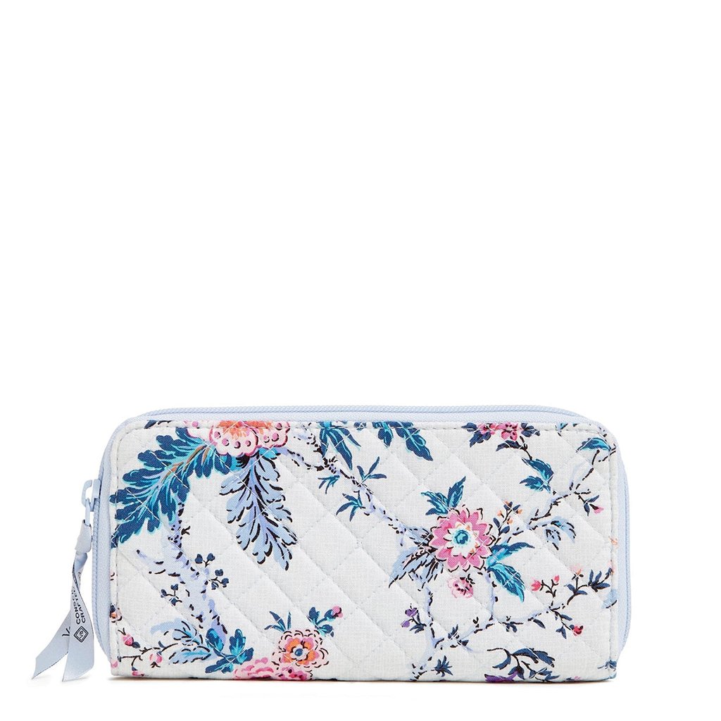 Vera Bradley  RFID Jordin Continental Wallet in Magnifique Floral