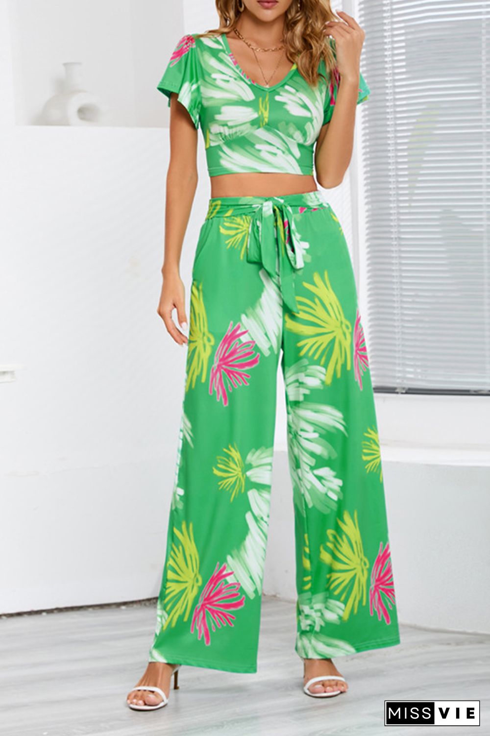 Leaf Print Crop Top and Wide Leg Pants Two Pieces Set