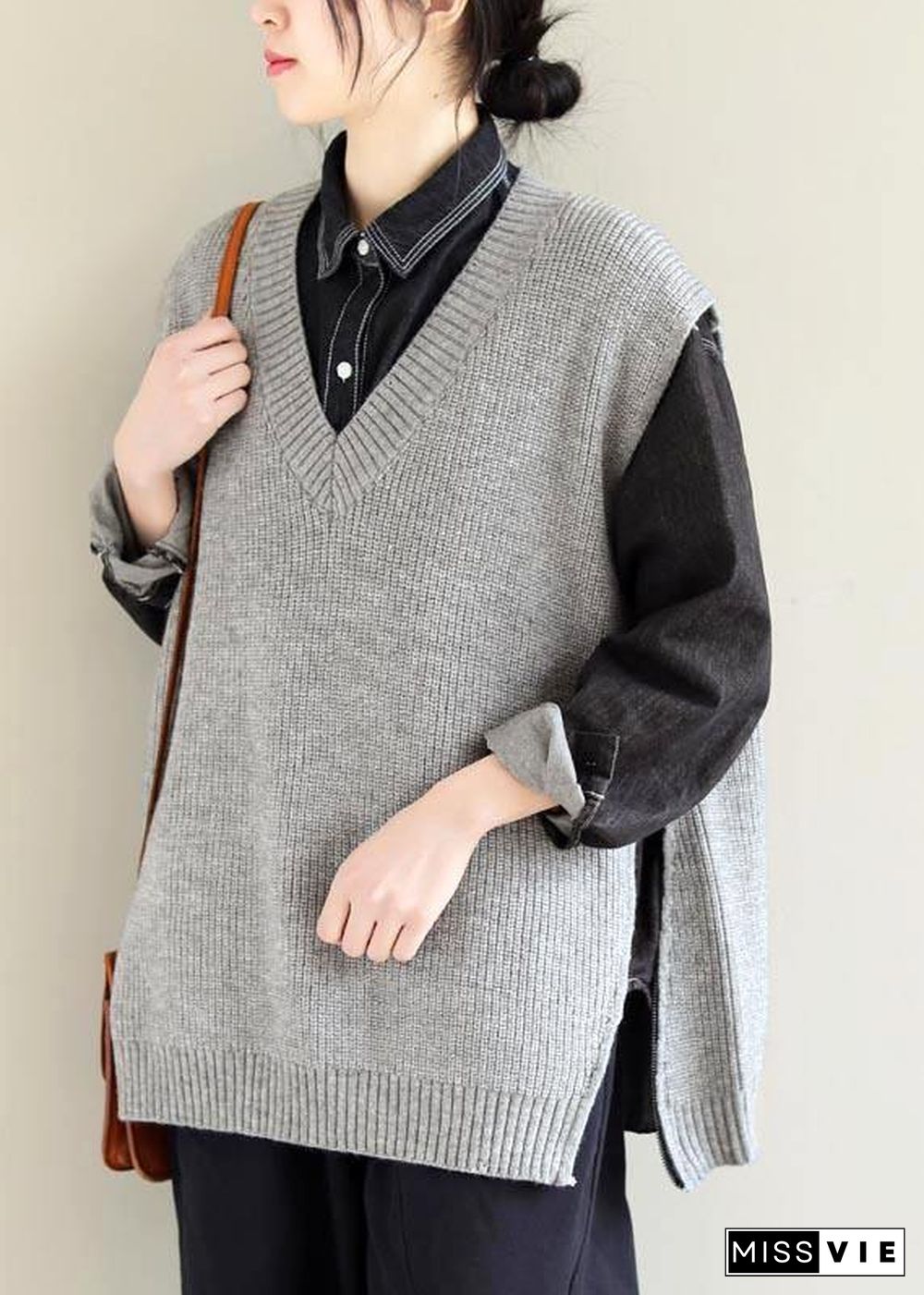 Vintage Light Gray Knitwear Plus Size Clothing V Neck Sleeveless Knit Blouse