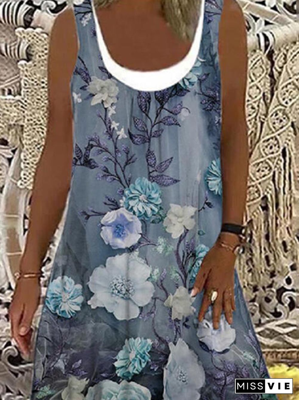 Women Casual Floral Print Round Neck Sleeveless Mini Dresses(Contains lining)