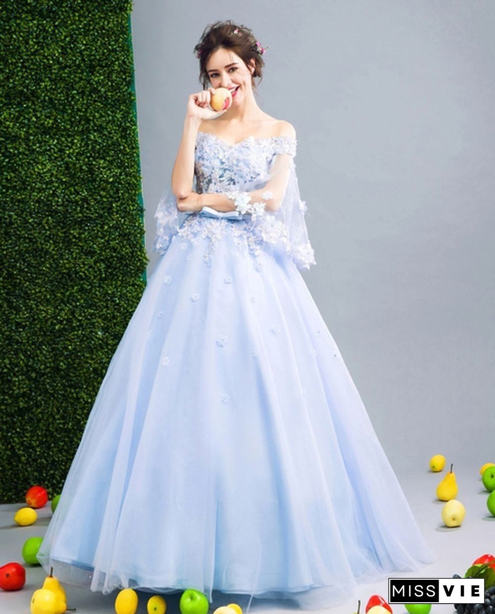 Elegant Off-shoulder Ball Gown Sweetheart Trumpet Sleeve Floor Length Floral Embroidery with Beaded Quinceanera Evening Party Prom Dress