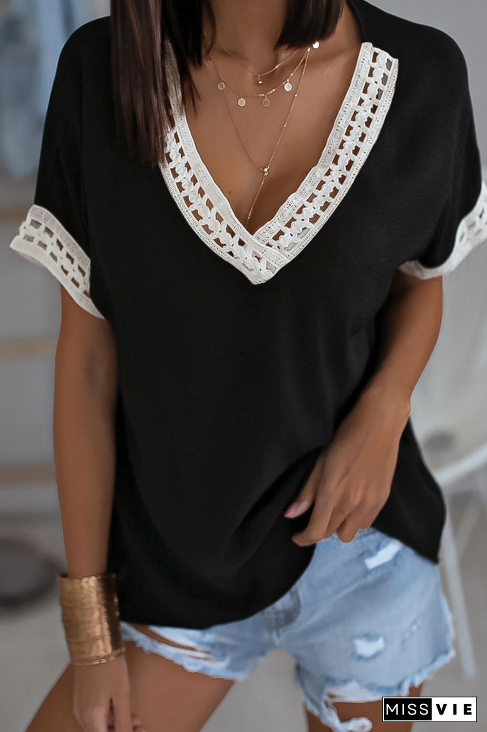 KarliDress Lace Panel V Neck Casual T shirt P12603