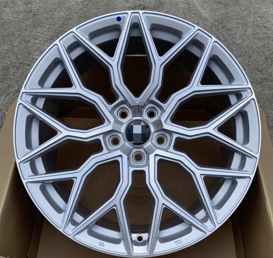 Factory Direct sales 17 18 19 inch Car refitting Casting wheel rims Passenger Car Wheels tires other wheels