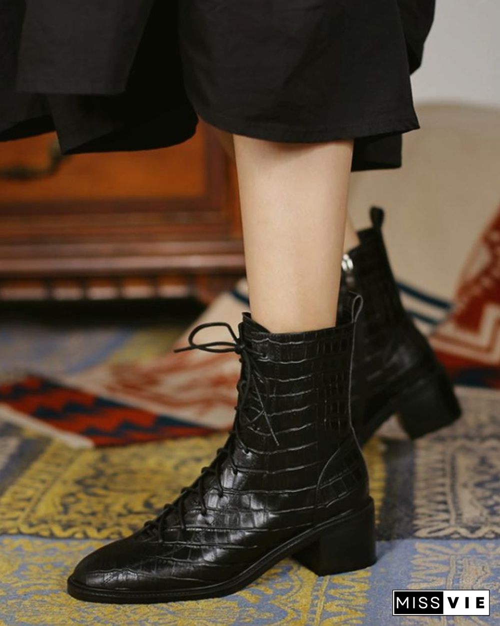 Pointed-toe Crocodile Leather Martin Boots