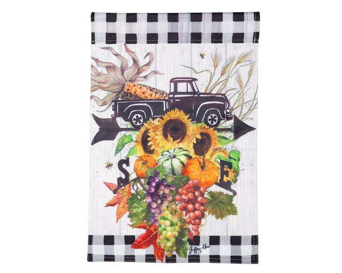 Evergreen Farm Charm Truck Strie Garden Flag - 14T9916