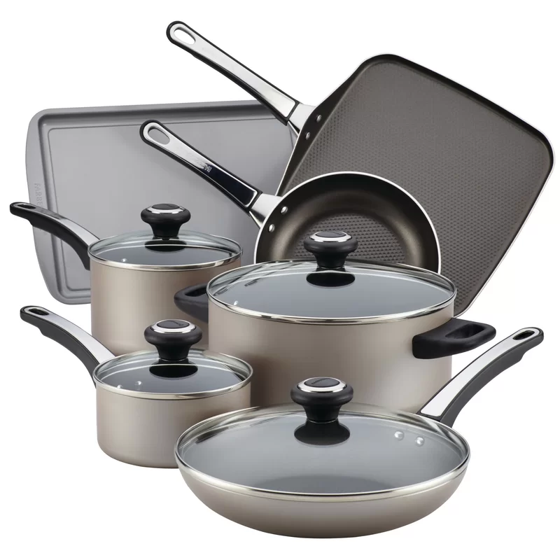 Farberware 21925 High Performance 17-Piece Aluminum Nonstick Cookware Set in Chocolate