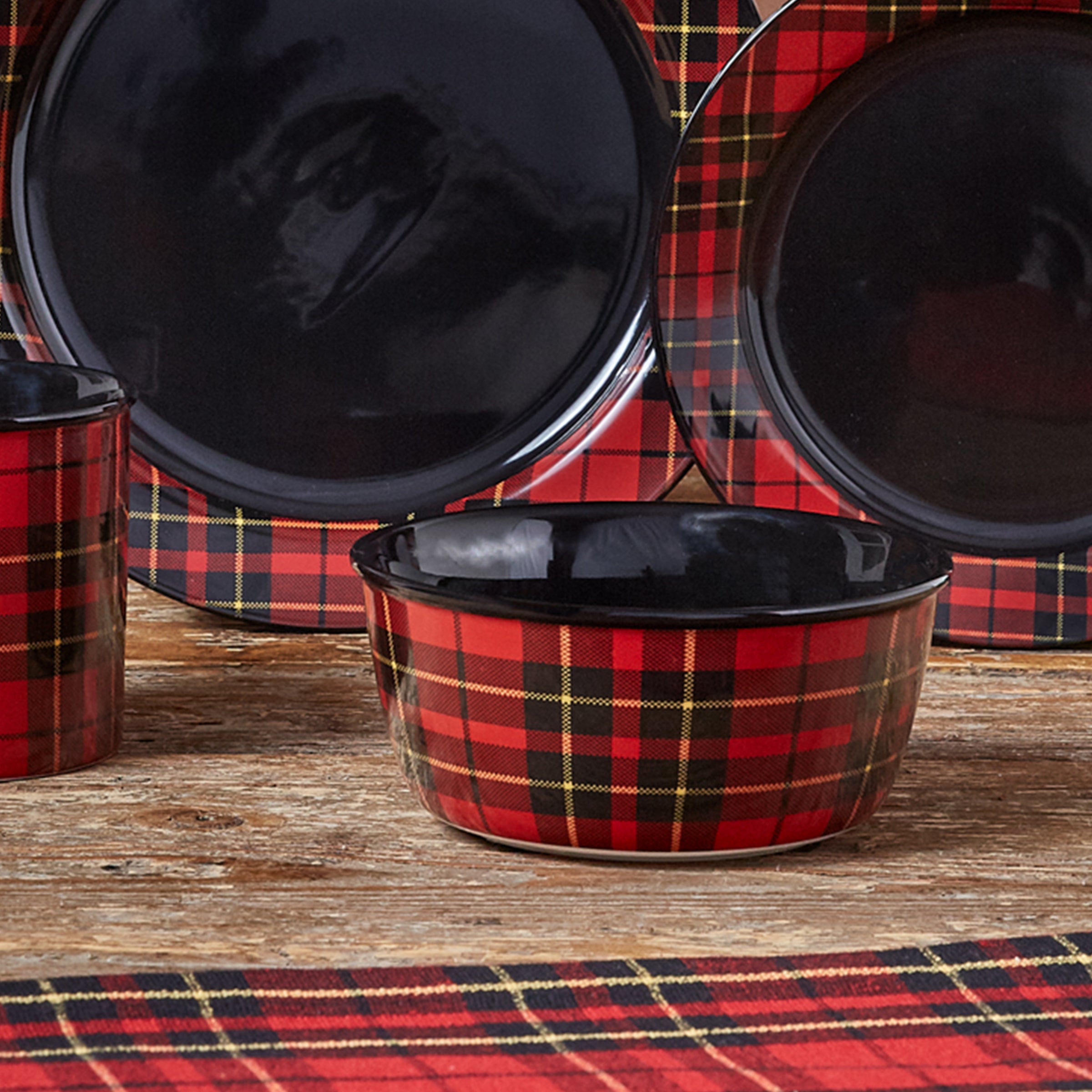 Park Designs Sportsman Plaid Cereal Bowl Set - Red