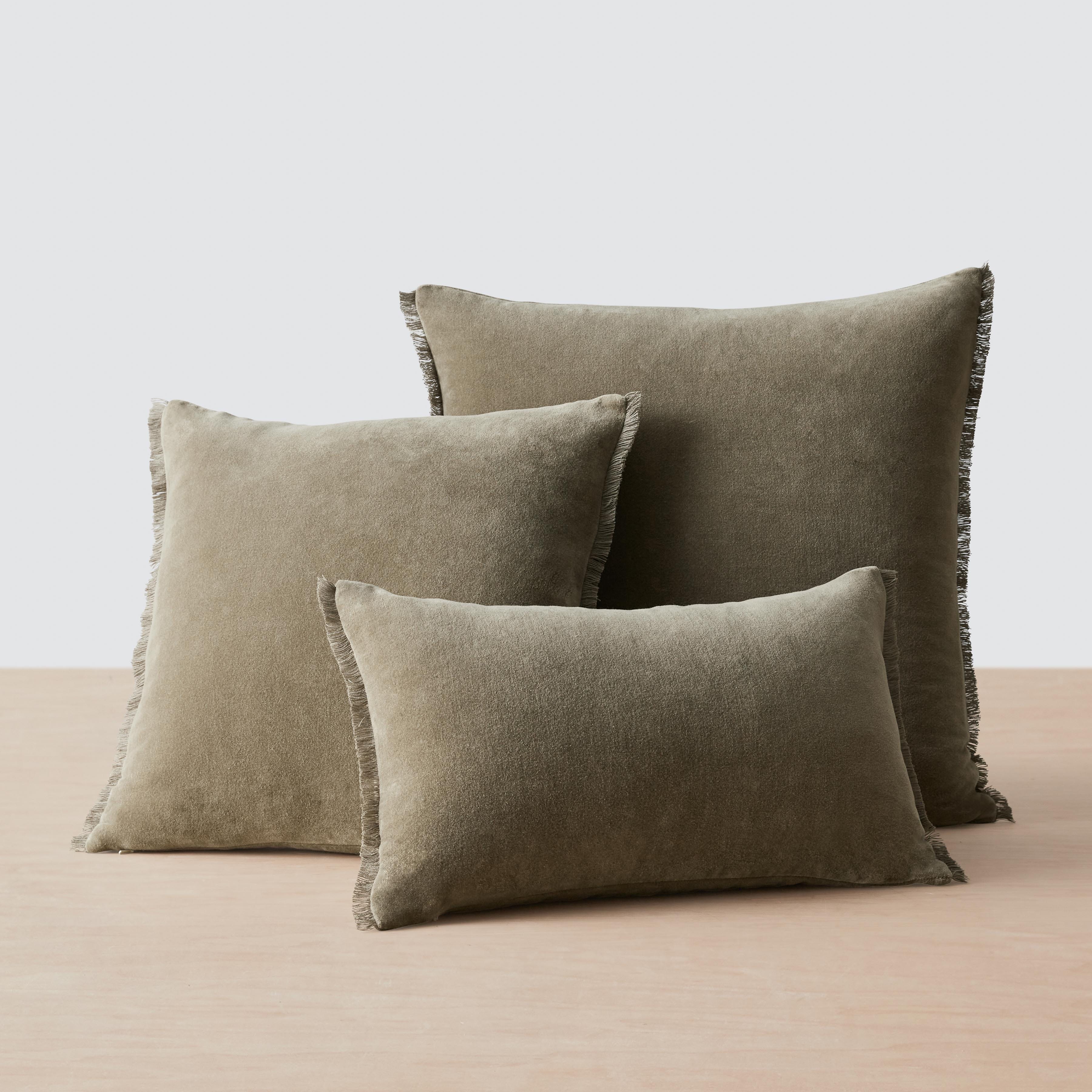 Naveta Velvet Pillow