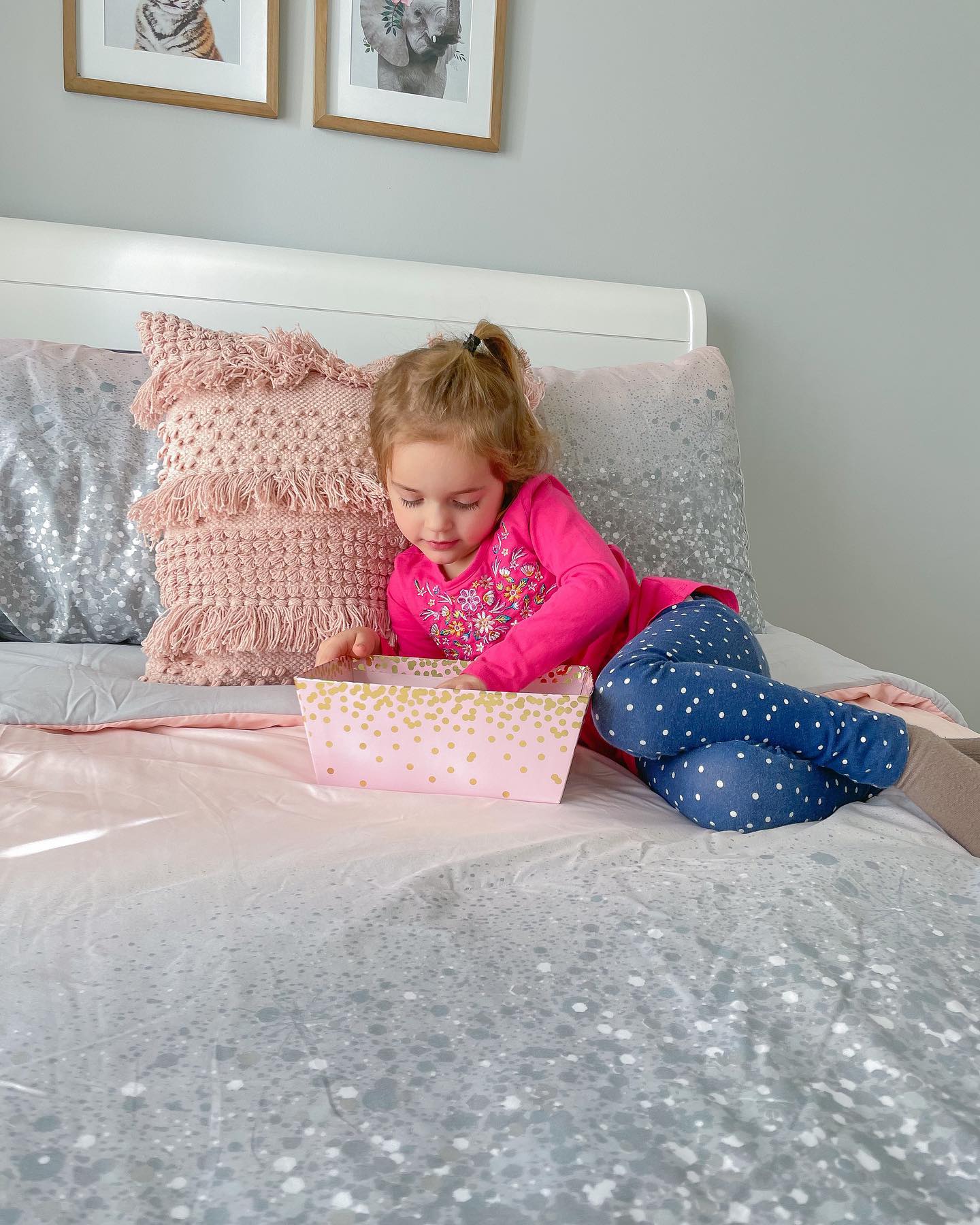 Glitter Ombre Metallic Print Comforter Set