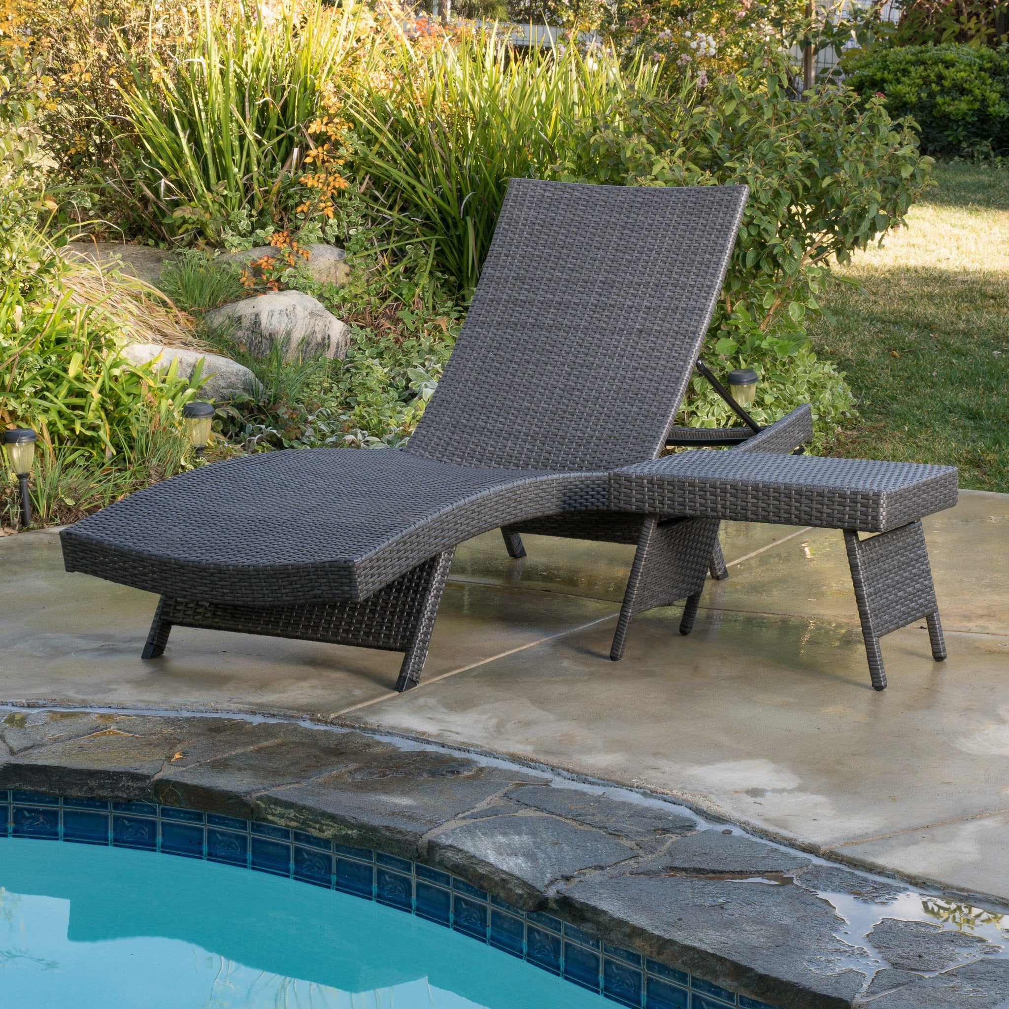 Lakeport Outdoor Grey Wicker Adjustable Chaise Lounge and Table Set