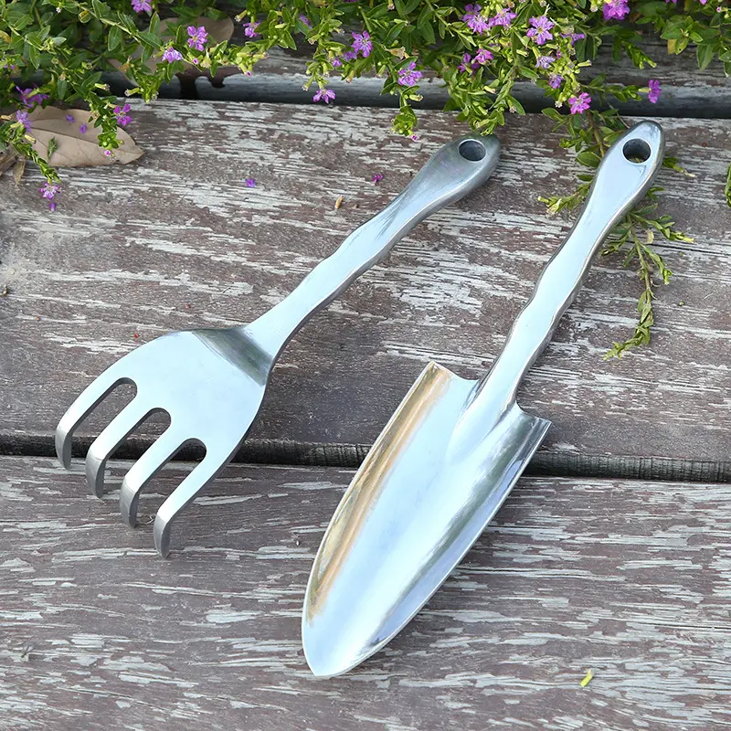 Popular Multi Function Smooth Anti rust High Quality Silver Color Aluminum oy 2 Pcs Garden Tool Set