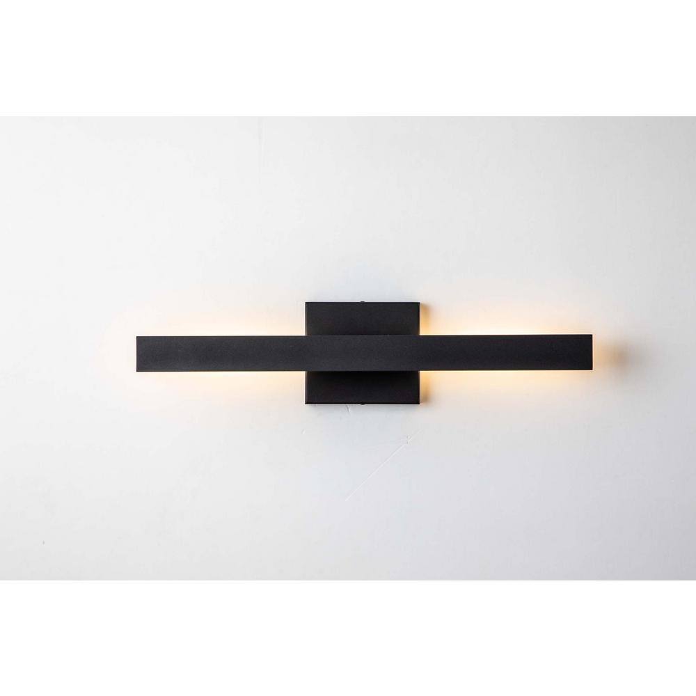 RRTYO Edith 1-Light 20 in. Black Modern Linear Integrated LED IndoorOutdoor Wall Light 81010000045178