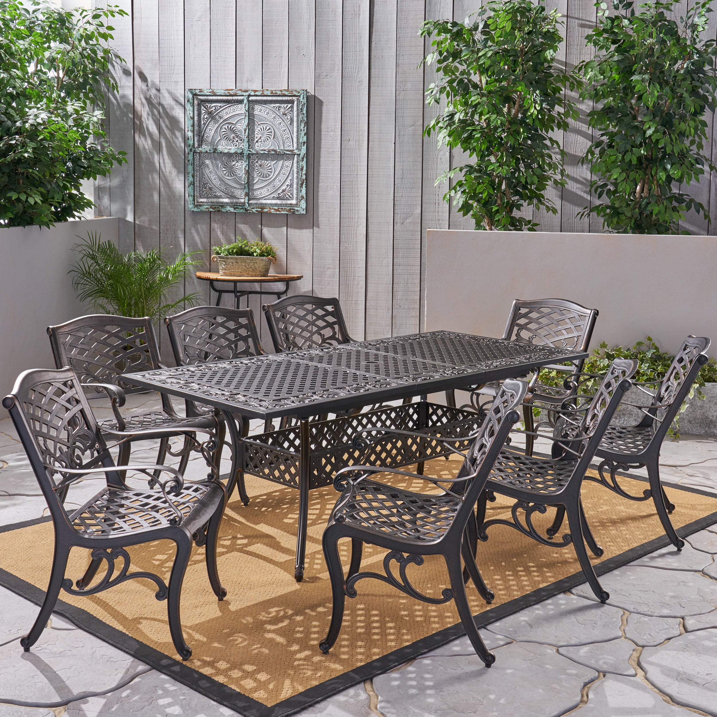 Honolulu 8-Seater Outdoor Cast Aluminum Dining Set with Expandable Table