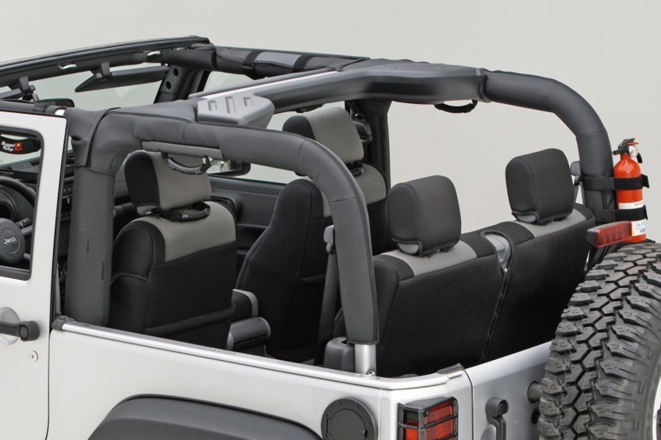 Rugged Ridge 13613.06 Roll Bar Cover， Black Vinyl; 07-18 Jeep Wrangler JK