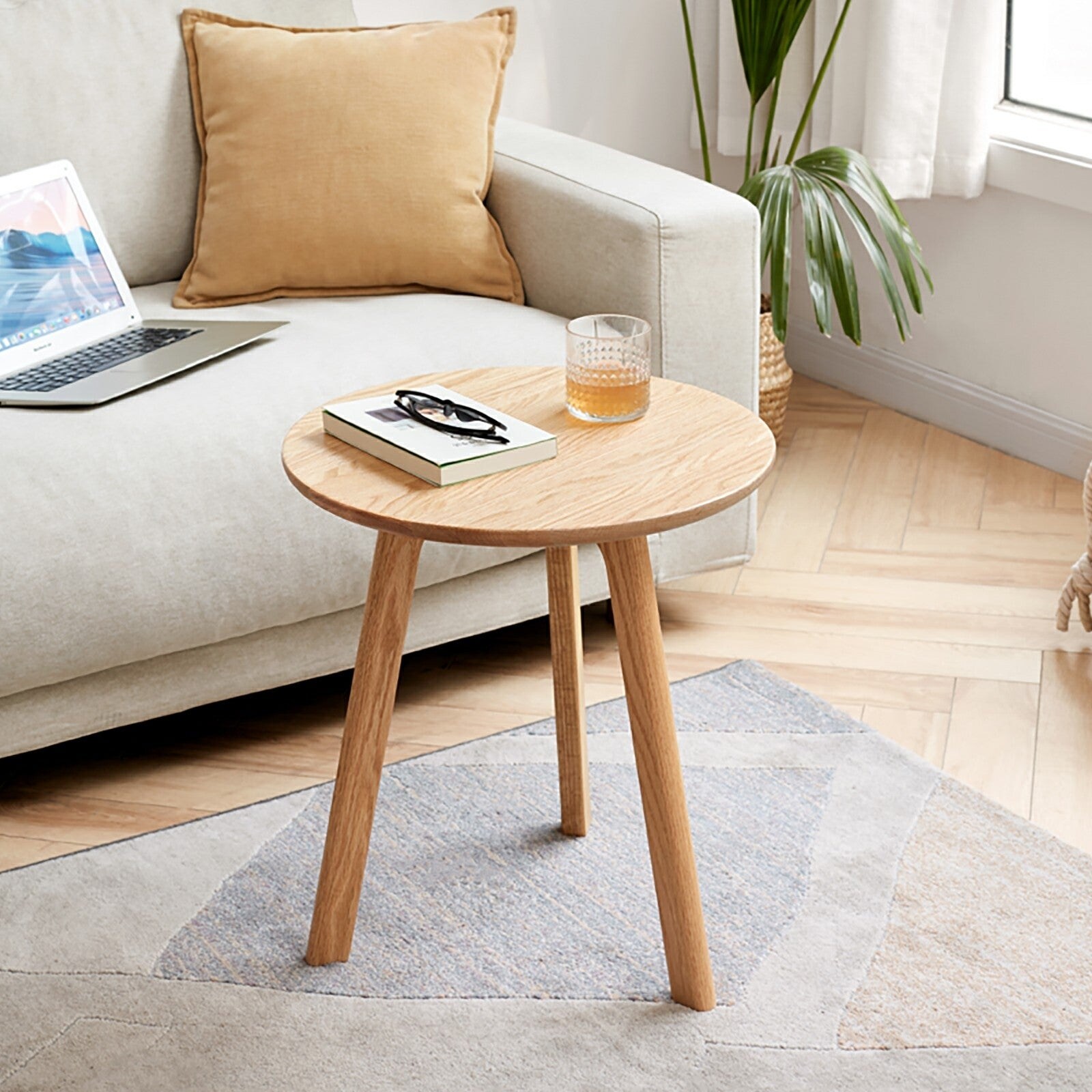 Solid Oak Wood Round End Table for Living Room Bedroom