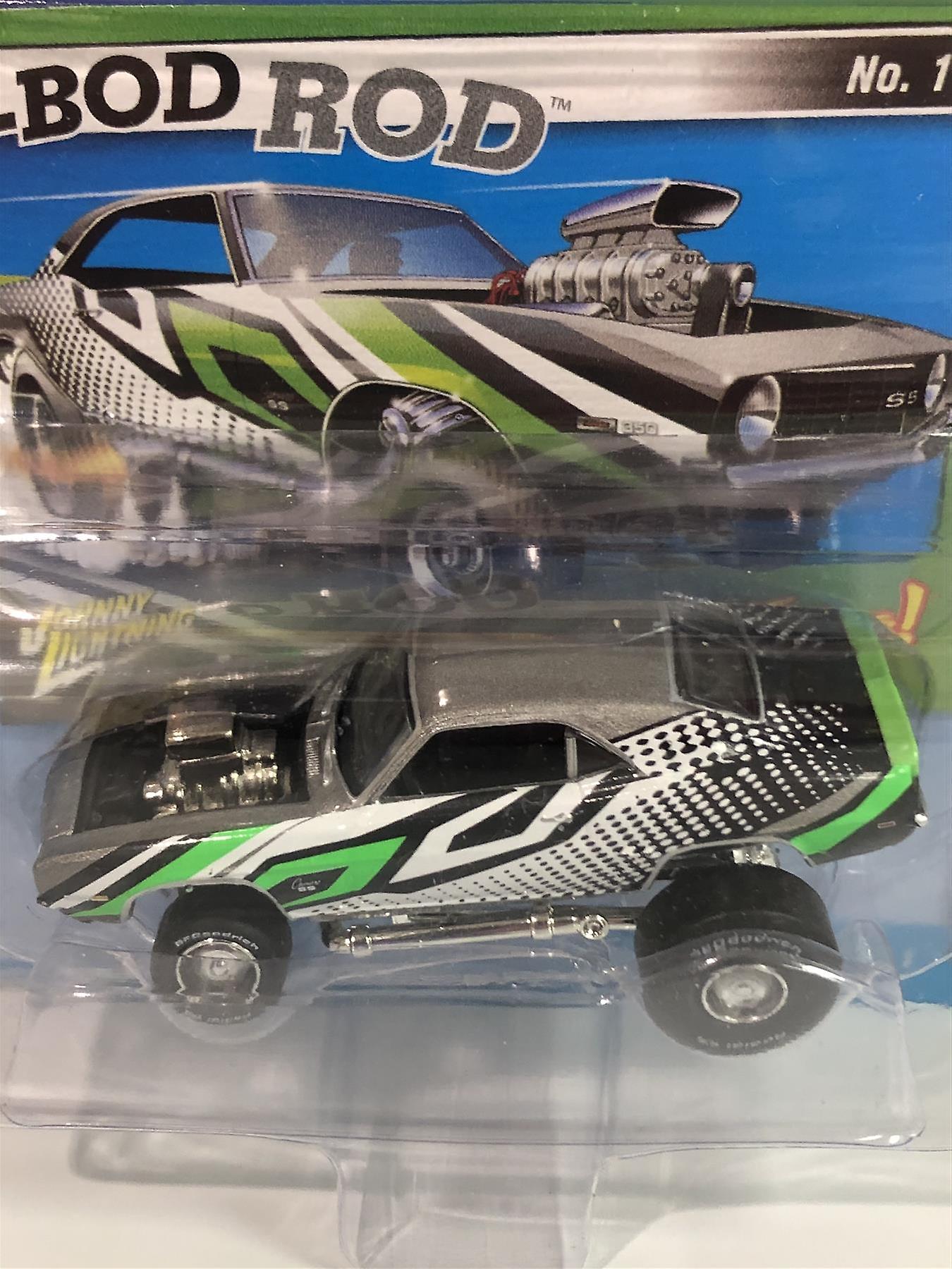 1969 Chevy Camaro Zinger Silver and Green 1:64 Johnny Lightning JLSF015B