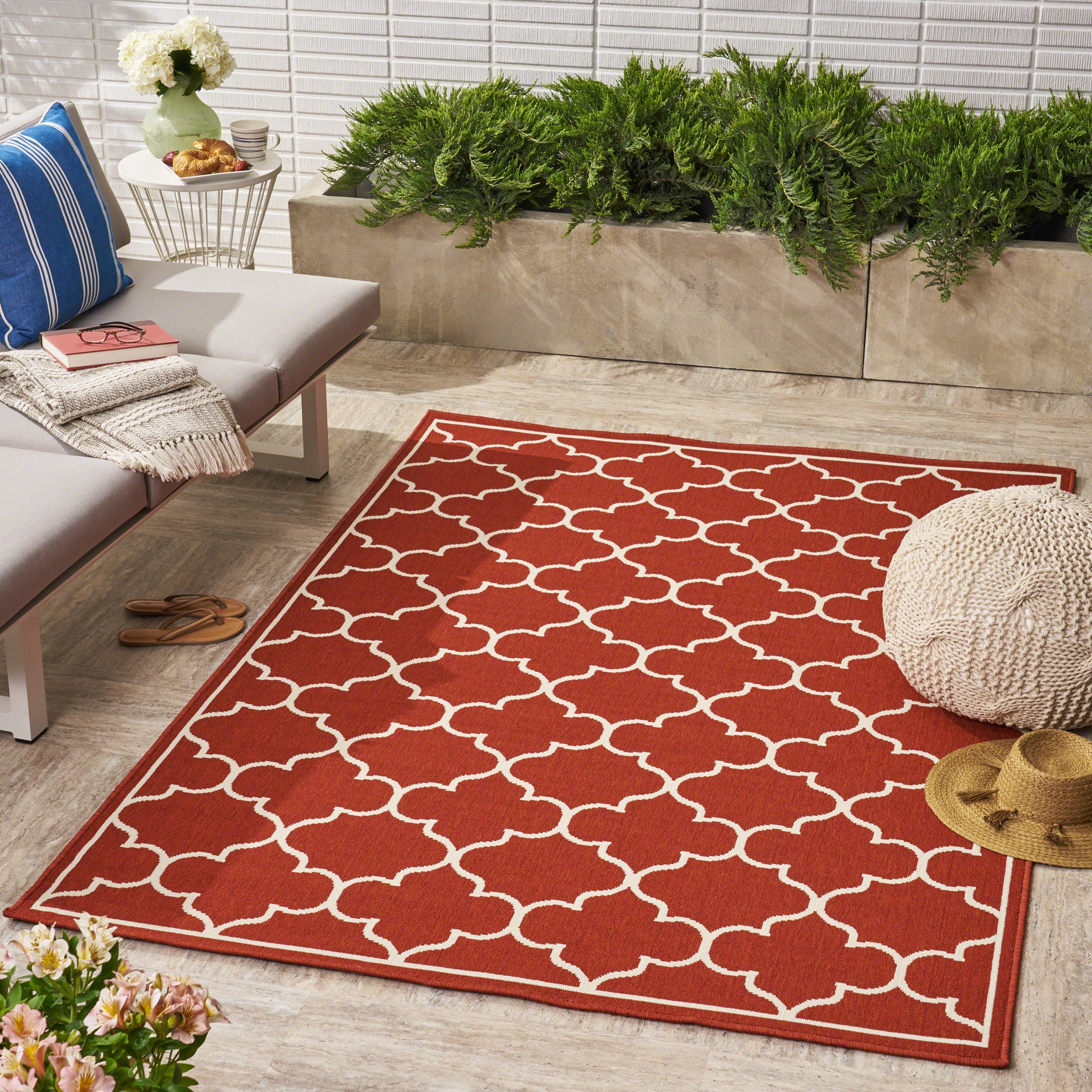 Vivian Outdoor Geometric Area Rug