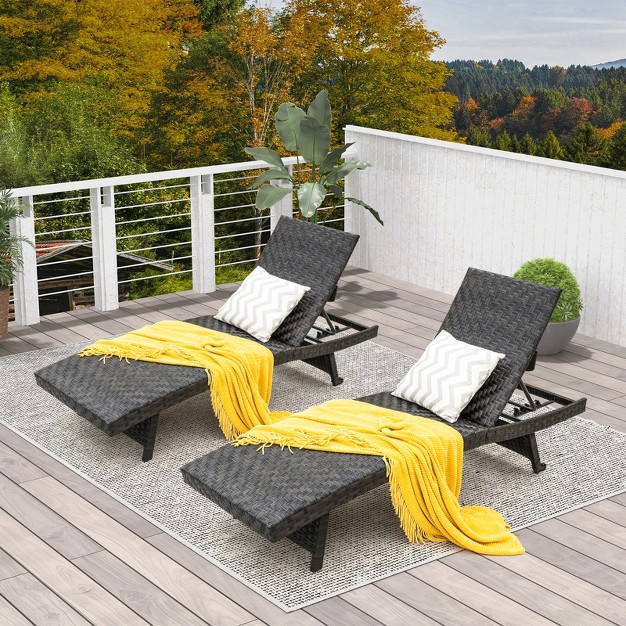 Costway Folding Patio Chaise Lounge Chair Outdoor Rattan Adjustable Recliner Quick Dry Foam