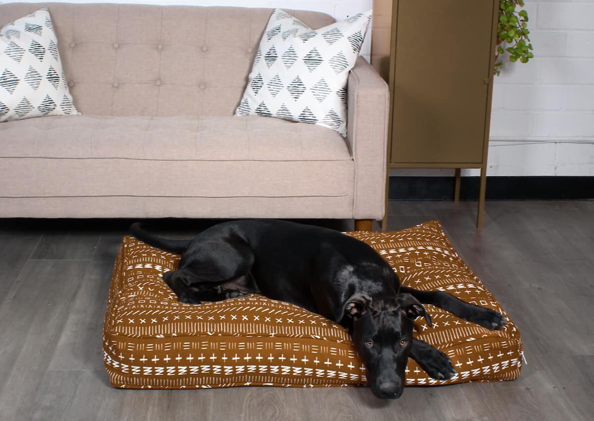 Eco Sustainable Molly Mutt Dog Bed Duvet Cover， Everywhere， Rust