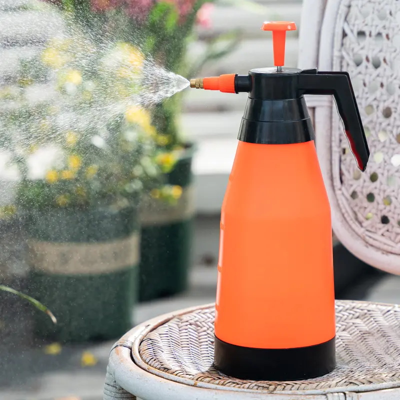 1.5L Plastic Plant Pump Pressure Watering Garden Hand Pump Sprayer