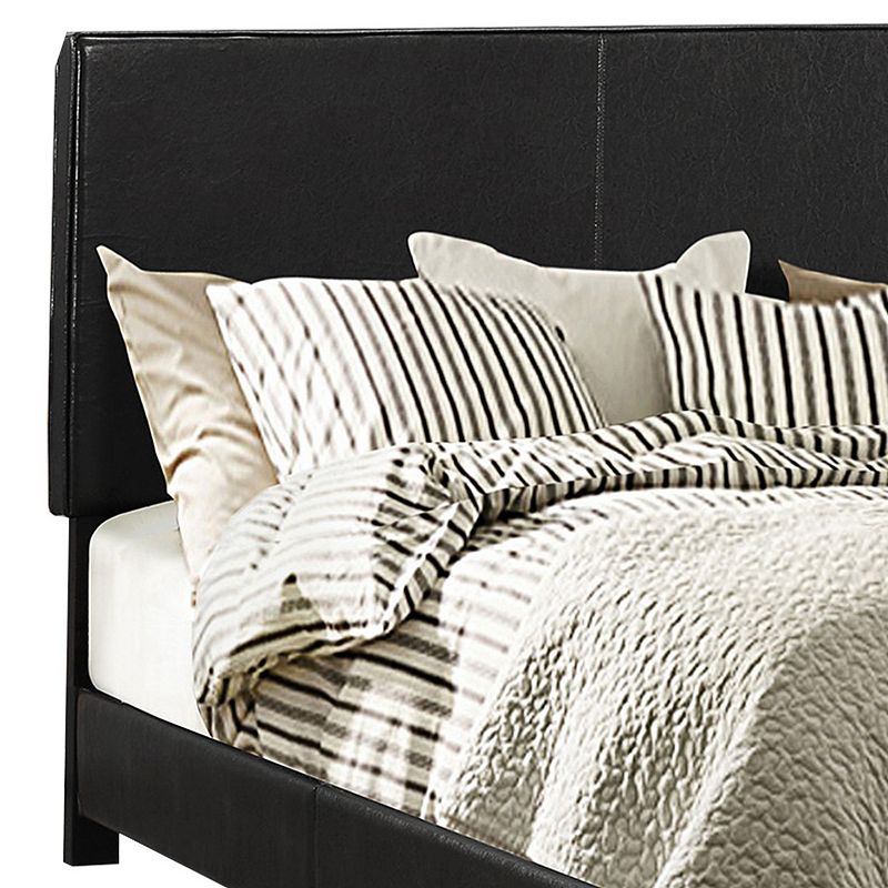 Leather Upholstered Queen Size Platform Bed， Black