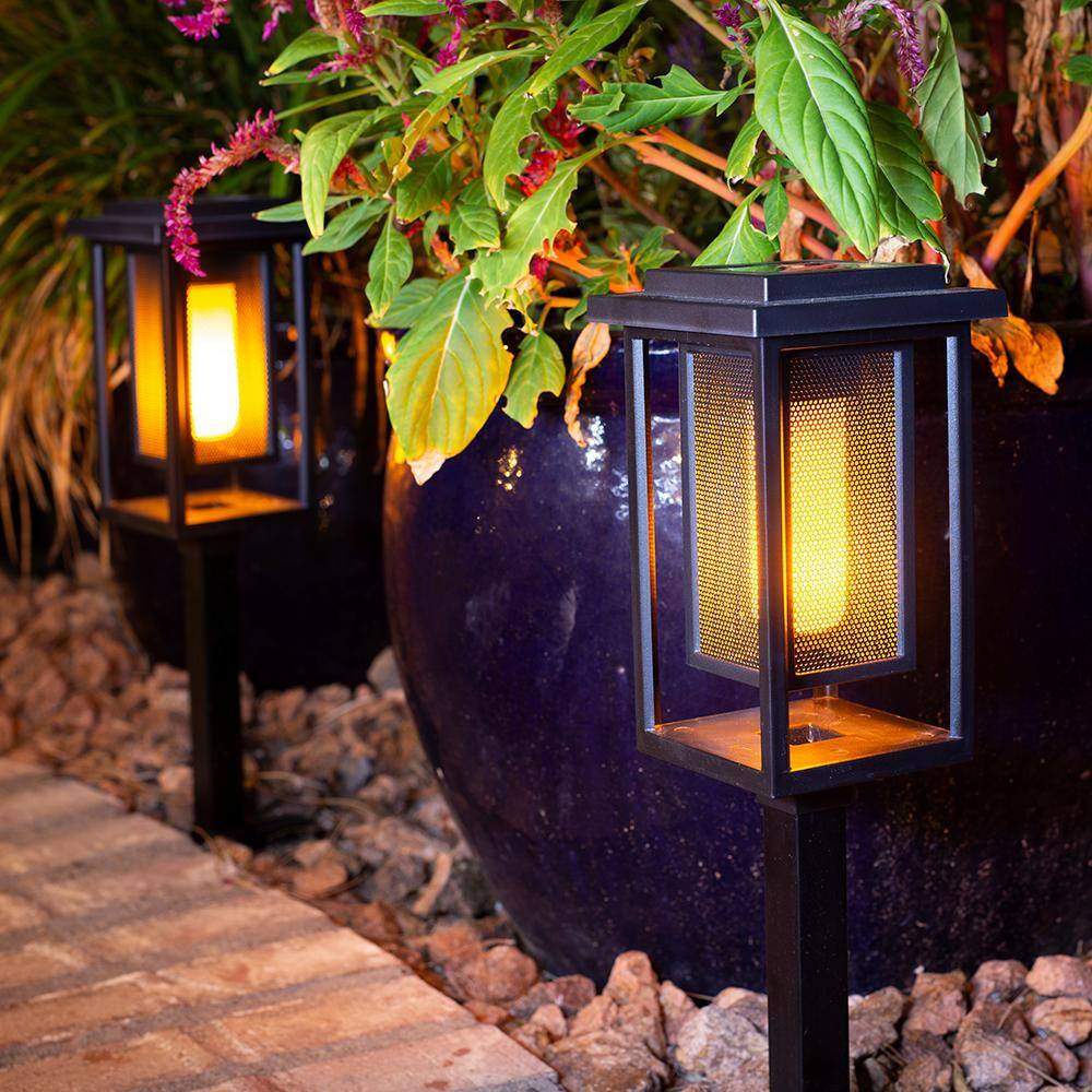 Hampton Bay Ambrose Solar 6 Lumens Black Integrated LED Modern Flicker Flame Path Light (2-Pack) WeatherWaterRust Resistant 93333