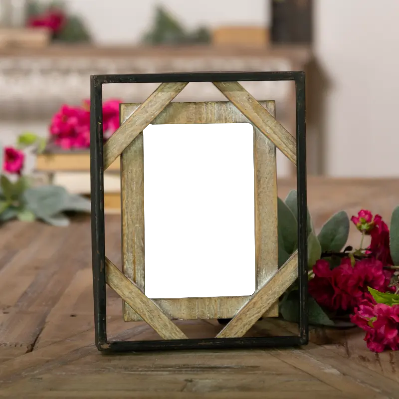 Brown Wood and Metal 4x6 Diamond Picture Frame