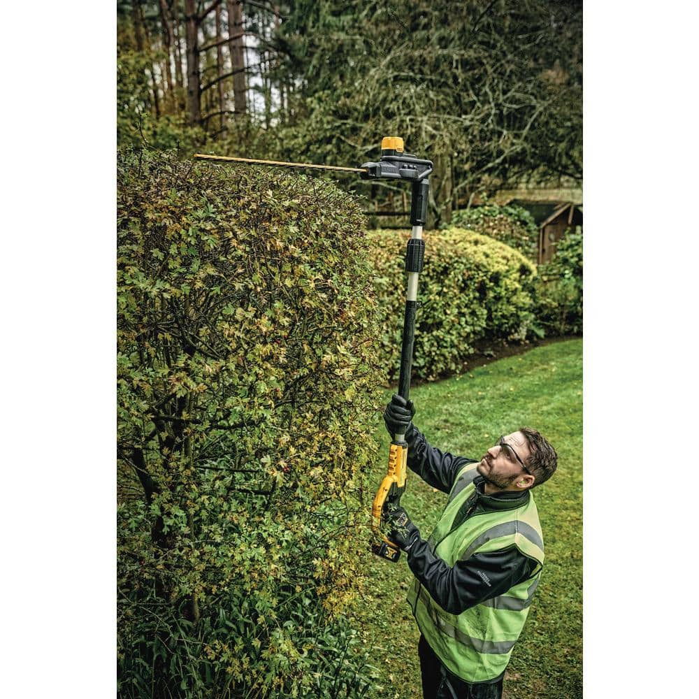 DEWALT 20V MAX Cordless Battery Powered Pole Hedge Trimmer Kit with (1) 4Ah Battery, Charger & Accessories DCPH820M1