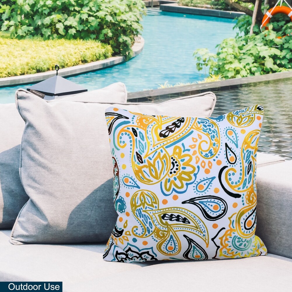 Indoor Outdoor Waterproof Throw Pillows 18x18 Inches with Inserts for Your Patio Furniture  Chairs  Indoor Décor