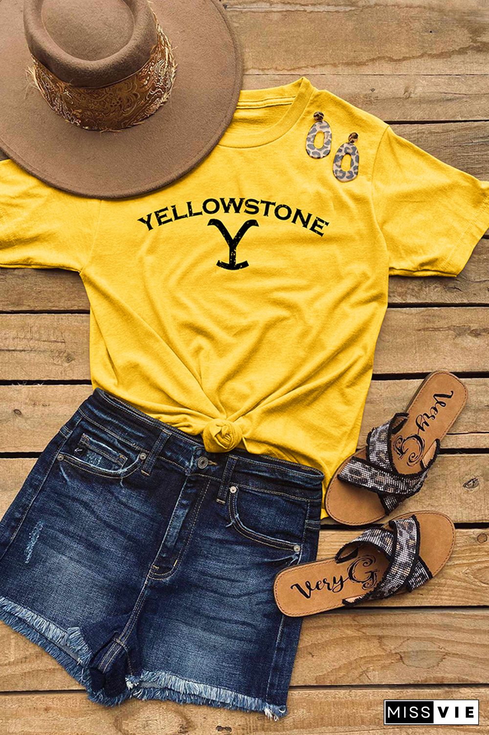 Yellowstone Letter Print Graphic Tees for Women Wholesale Short Sleeve T shirts Top