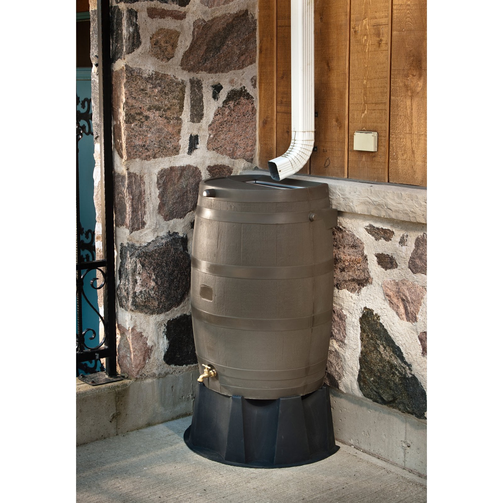 RTS Home Accents Flat Back Rain Barrel Stand， Black Color