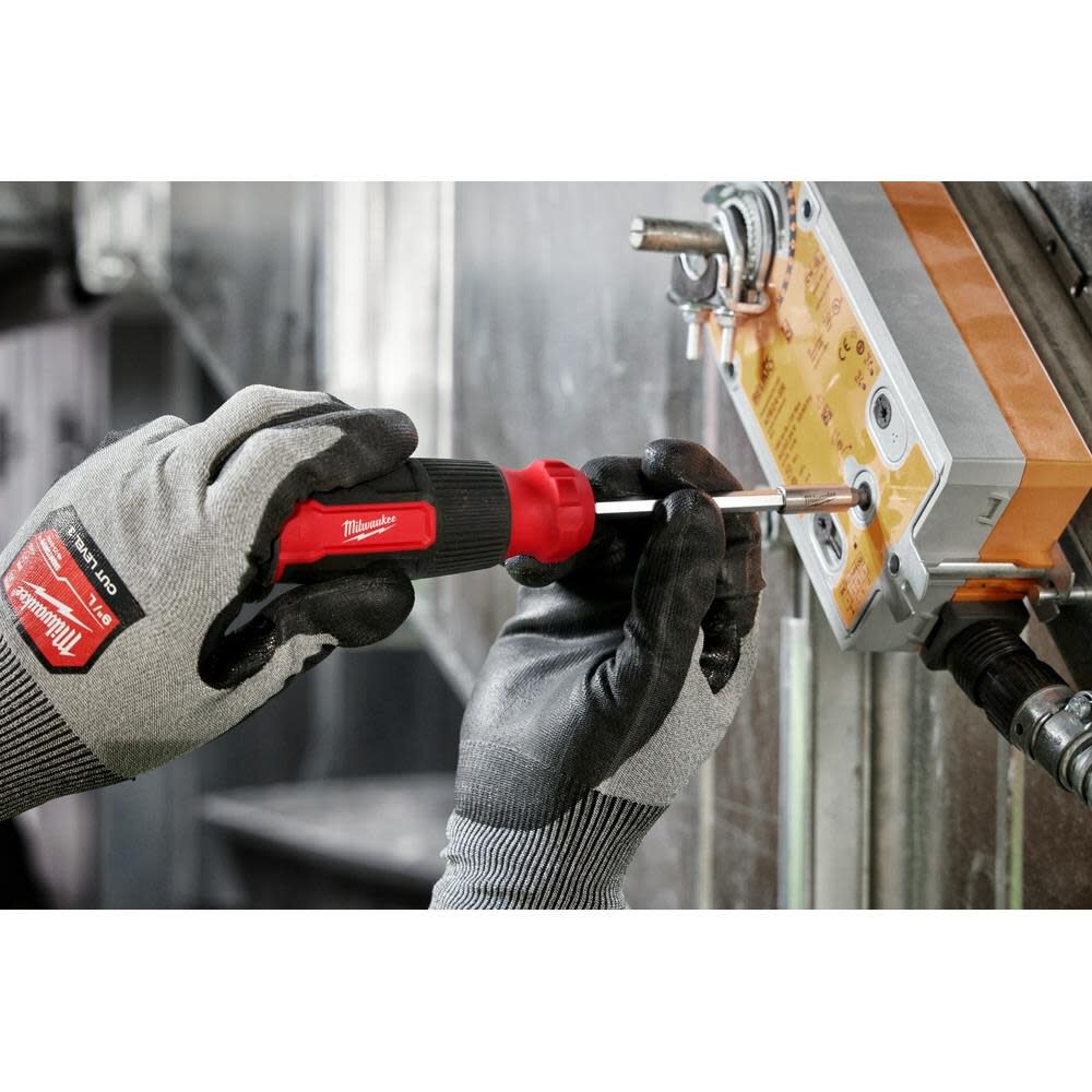 Milwaukee 14-in-1 Hex Multi-Bit Screwdriver 48-22-2908 from Milwaukee