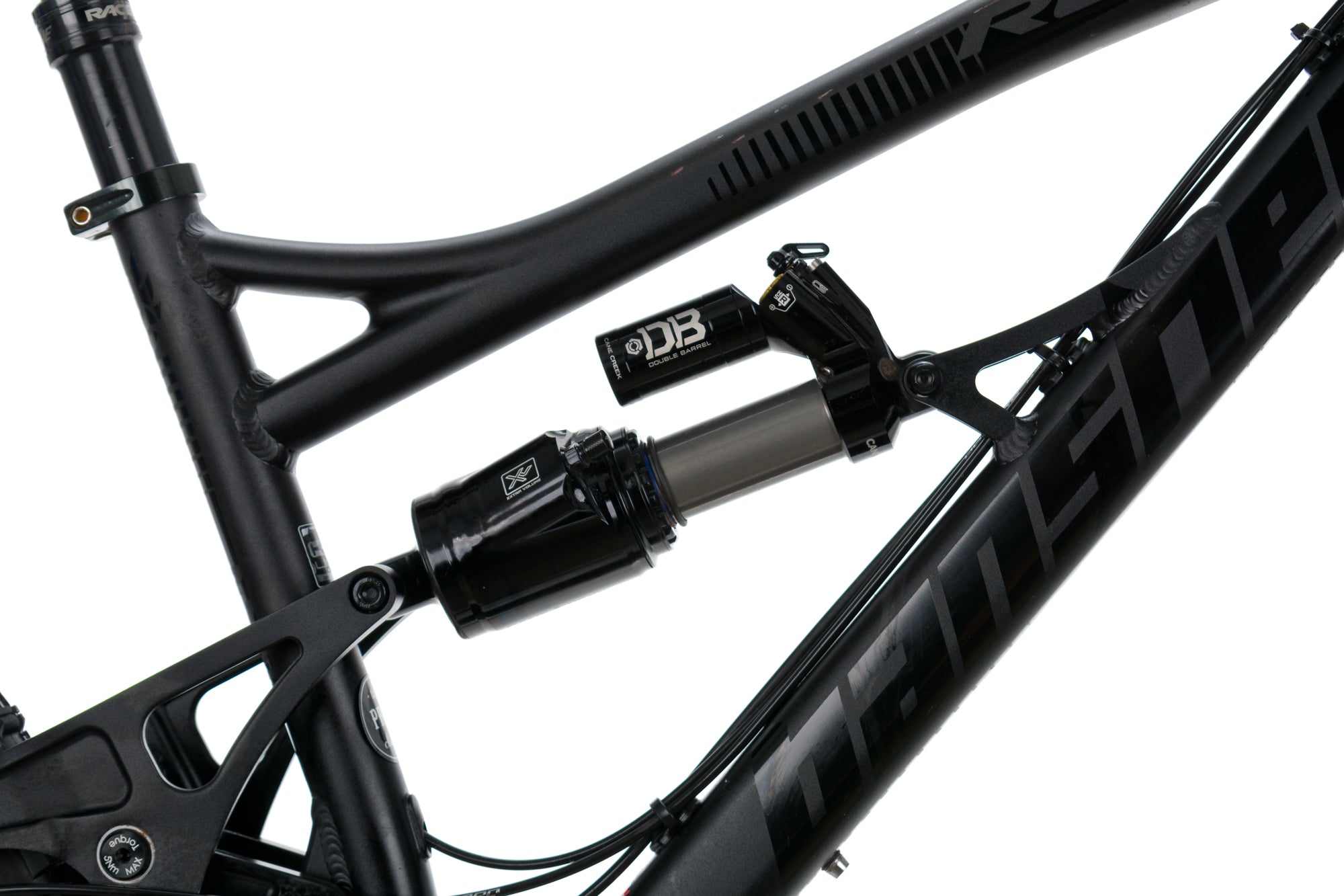 2017 Banshee Rune Mountain Bike MEDIUM 27.5
