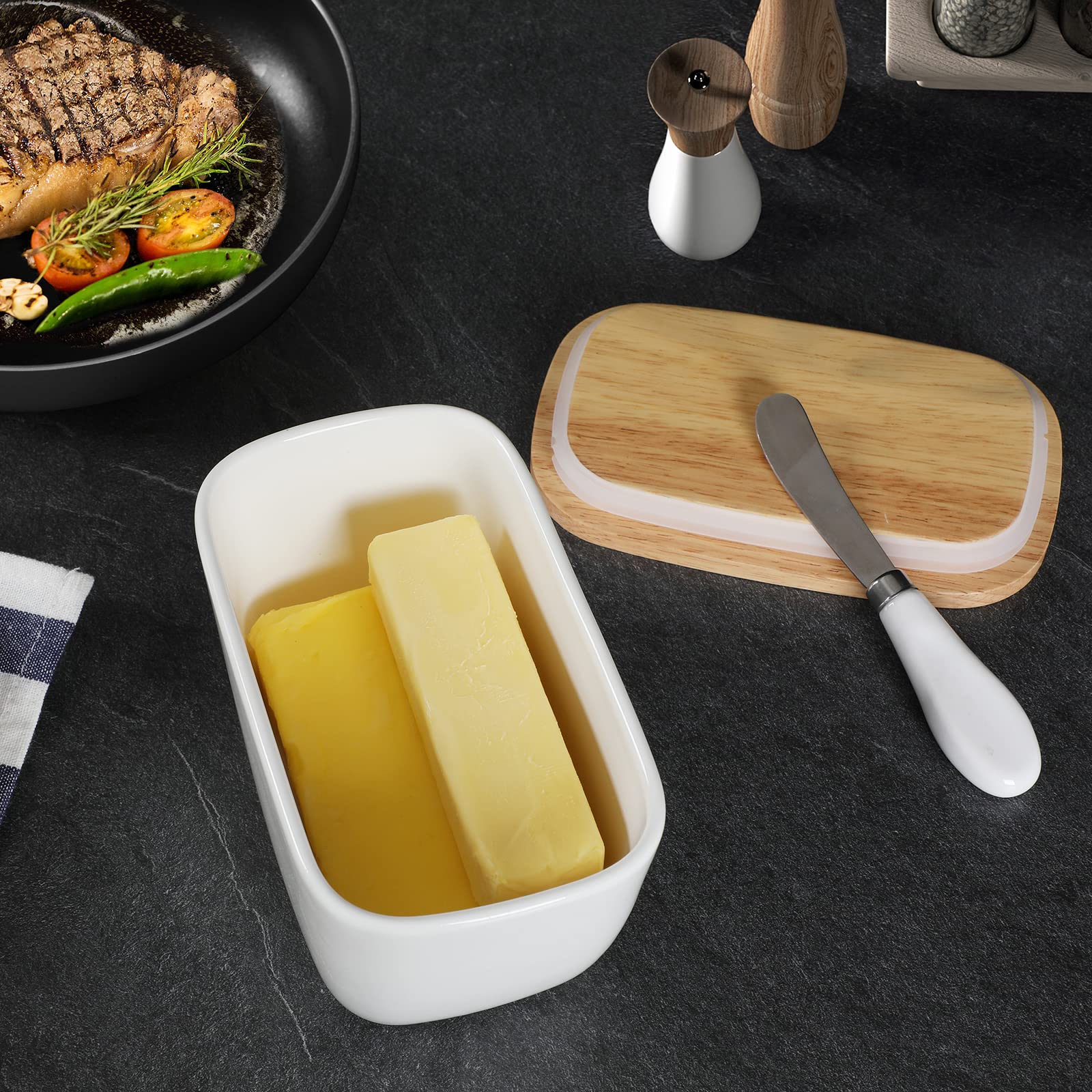 Butter Dish - Large Ceramics Butter Holder with Silicone Sealing， Natural Wooden Lid and Stainless Steel Knife， Perfect for 4 Stick of Butter， White