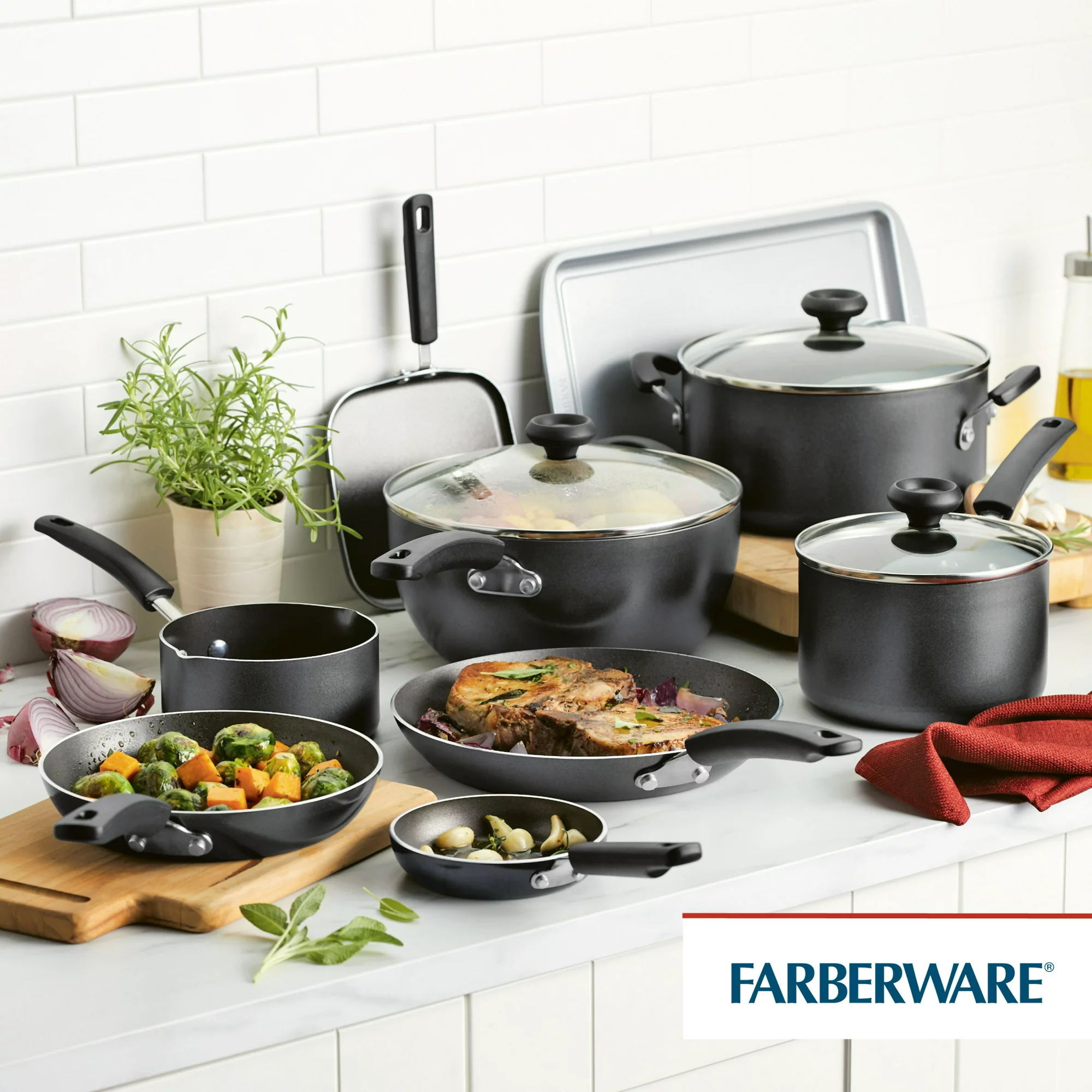 Farberware 20-Piece Easy Clean Aluminum Nonstick Cookware Pots and Pans Set， Gray