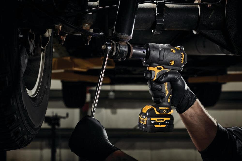 DEWALT 12V MAX Impact Wrench Kit 1/2" DCF901GJ1G1 from DEWALT